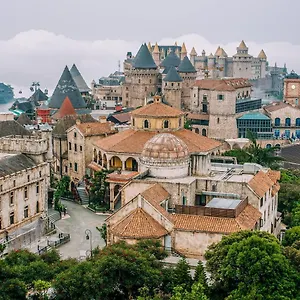 Otel Mercure French Village Bana Hills